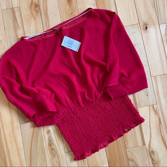 Guess Sheer blouse ( NWT) - Picture 9 of 11